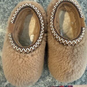 UGG Tan Kids Slippers with Embellished Trim